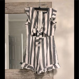 Boutique 9 Black and White Striped Romper